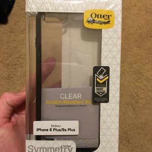 Otter box symmetry clear case iphone 6/6s plus